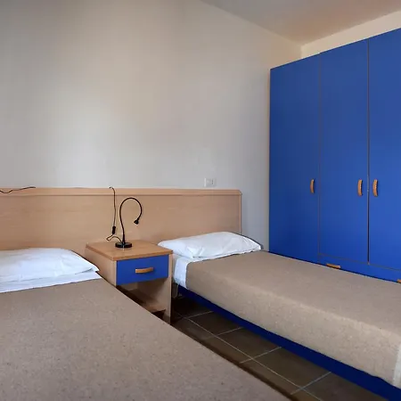 Camping Adriatico キャンプ場 ヴィエステ